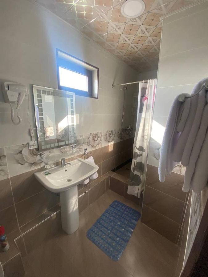 Vostok Hotel ブハラ エクステリア 写真
