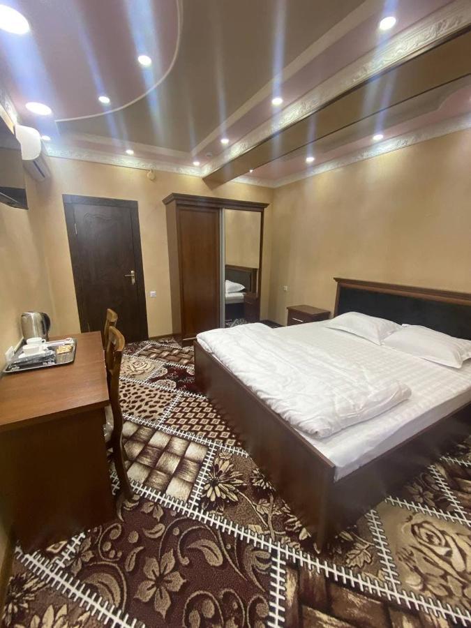 Vostok Hotel ブハラ エクステリア 写真