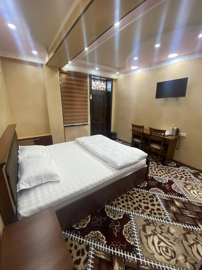 Vostok Hotel ブハラ エクステリア 写真