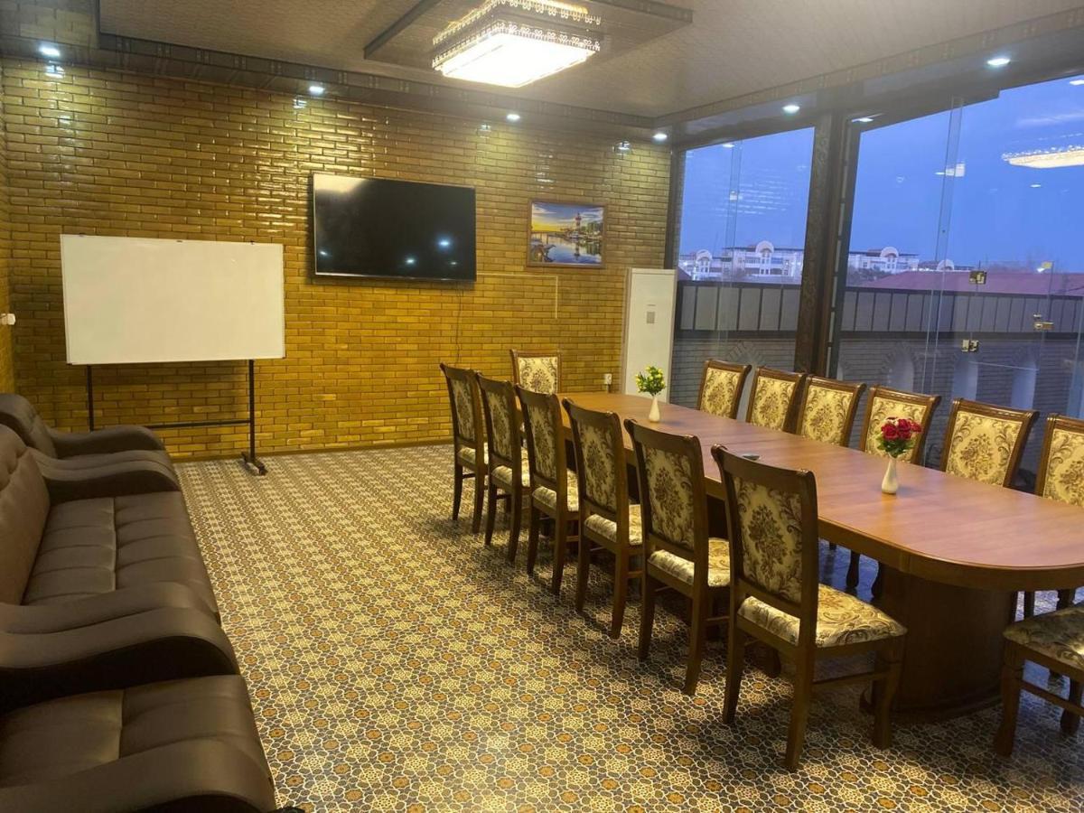 Vostok Hotel ブハラ エクステリア 写真