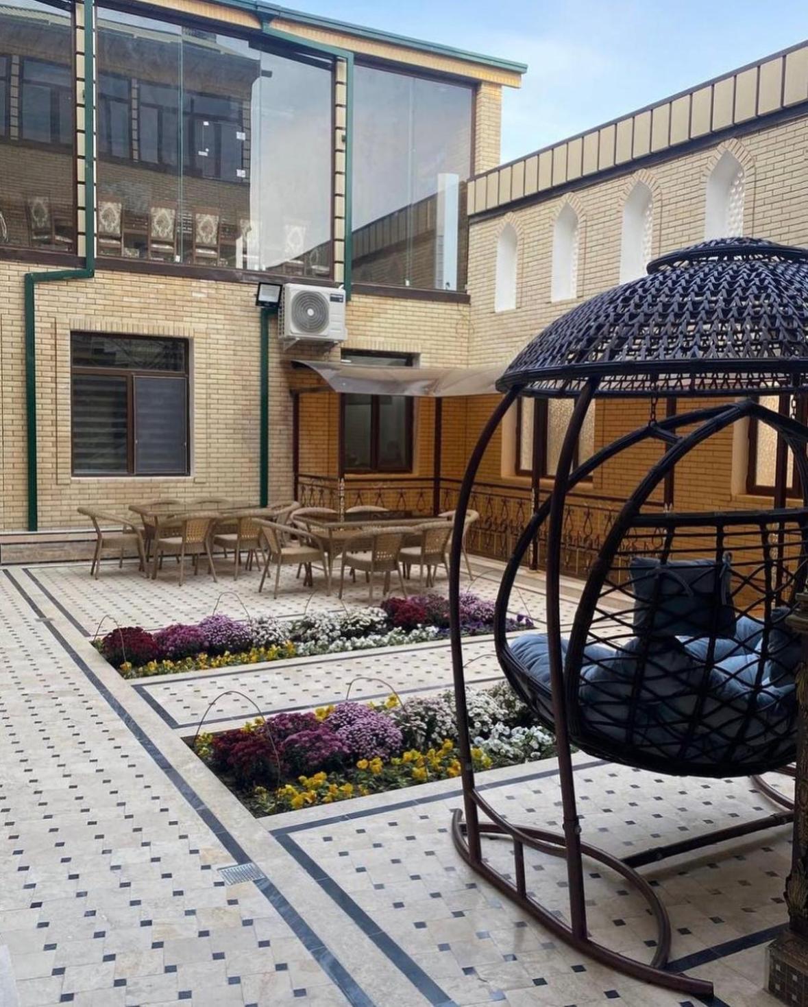 Vostok Hotel ブハラ エクステリア 写真